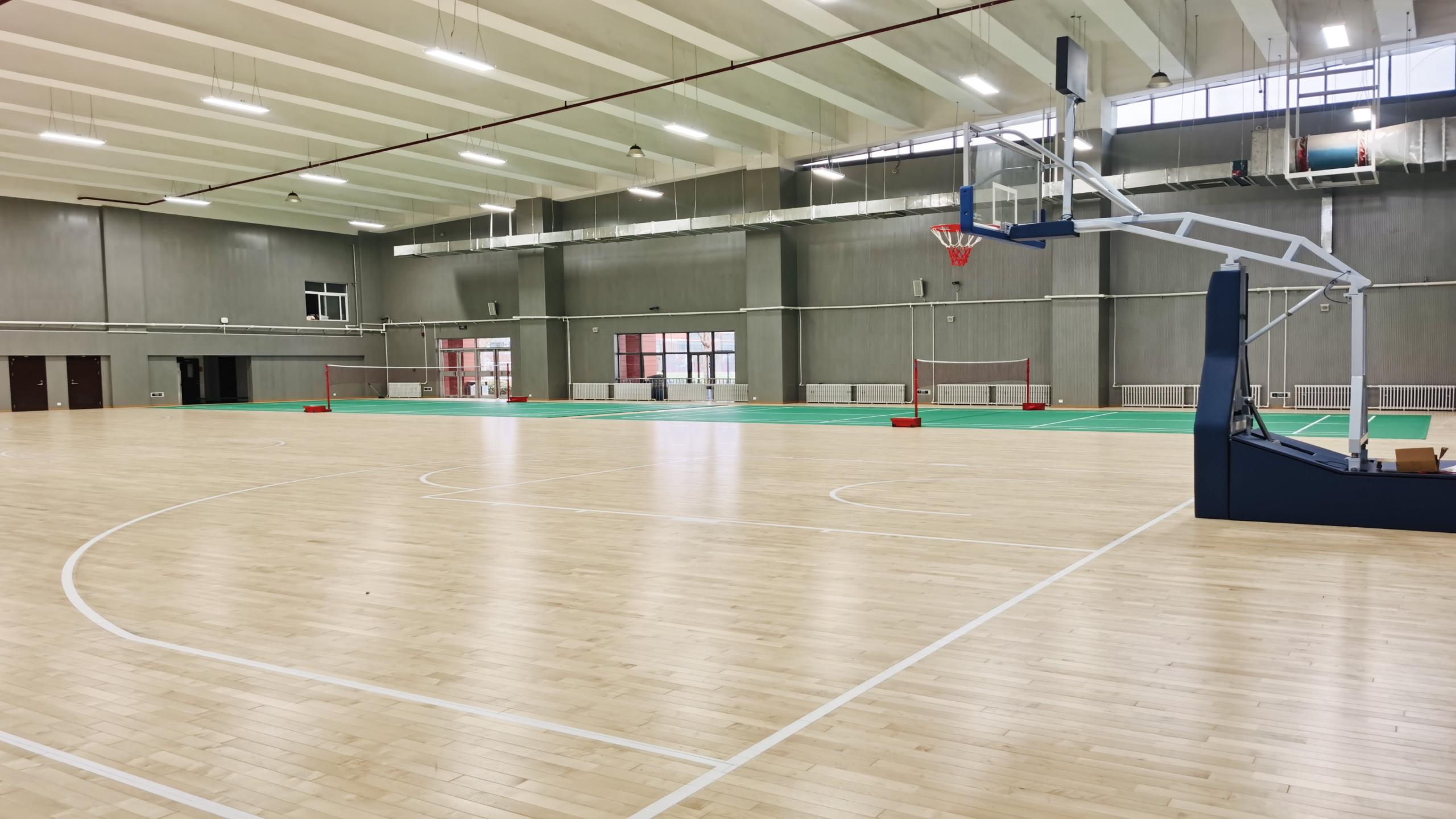 Beijing Normal University second high school basketball hall