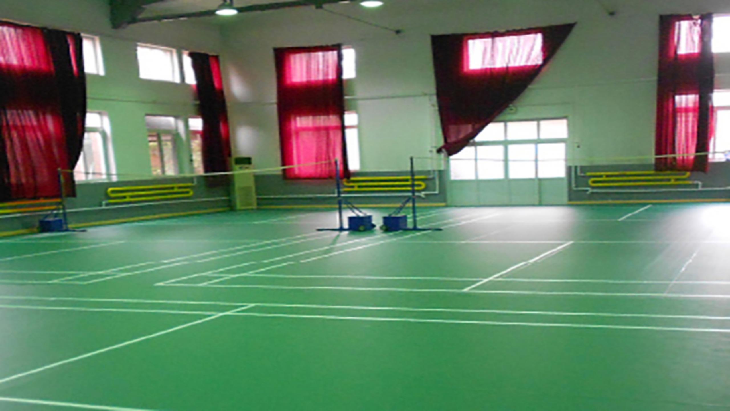 Yanqi Lake training ba<x>se badminton hall